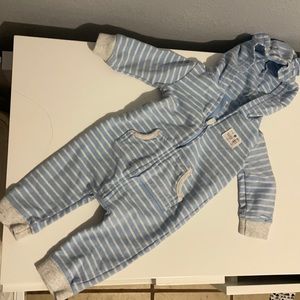 Cute light blue bear bodysuit